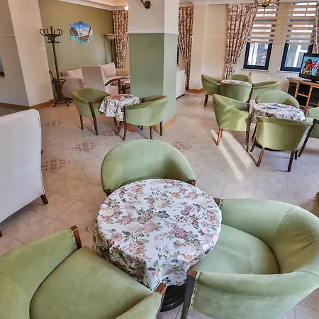 Ayyildiz Hotel *